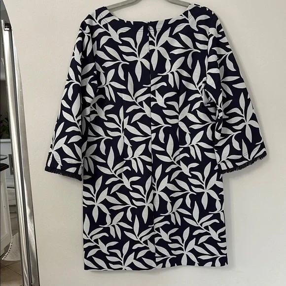 Trina Turk Shift Dress 12 - Picture 3 of 6